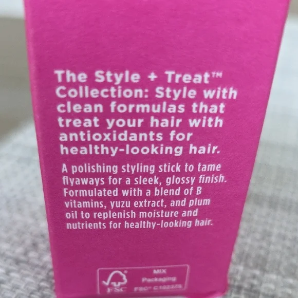 Briogeo Pink Style + Treat Stick - Picture 3 of 4